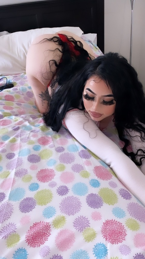 chyyymarieee (Chanelpinkxo) OnlyFans Leaked Content 

 picture 2