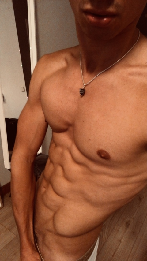 cin3k21 OnlyFans Leaks 

 picture 2