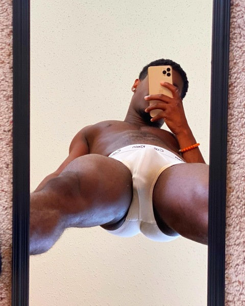 View DeMoynedre’ (cityboiixx) OnlyFans 1 Photos and 10 Videos gallery 

 picture 2