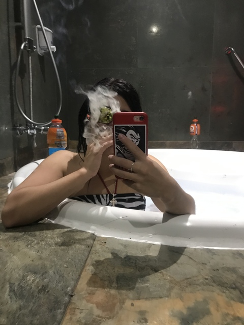 claudyyyy (Quicky.chicky) free OnlyFans Leaked Pictures & Videos 

 picture 2