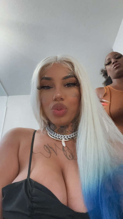 cleocochino OnlyFans Leaked (36 Photos and 98 Videos) 

 picture 2