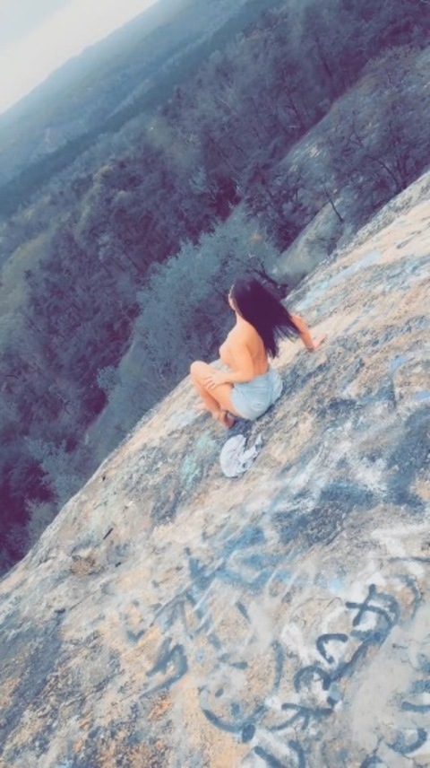clickonclaudia OnlyFans Leak (24 Photos and 4 Videos) 

 picture 2