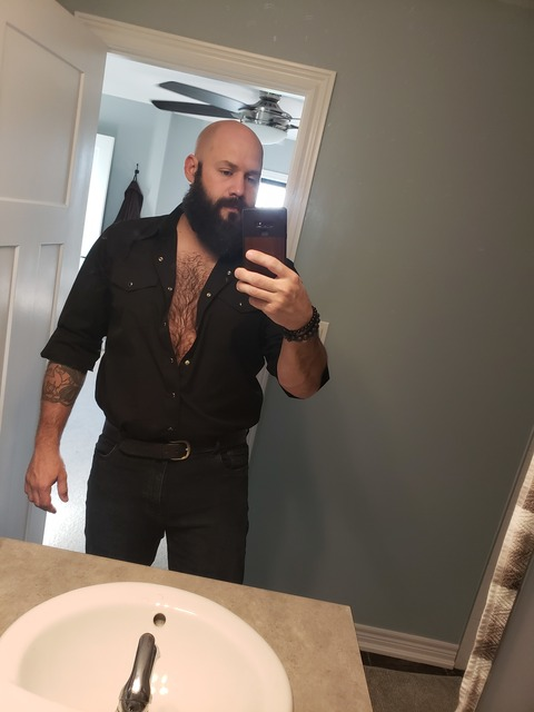 clydehesturs OnlyFans Leak (2 Photos and 5 Videos) 

 picture 2