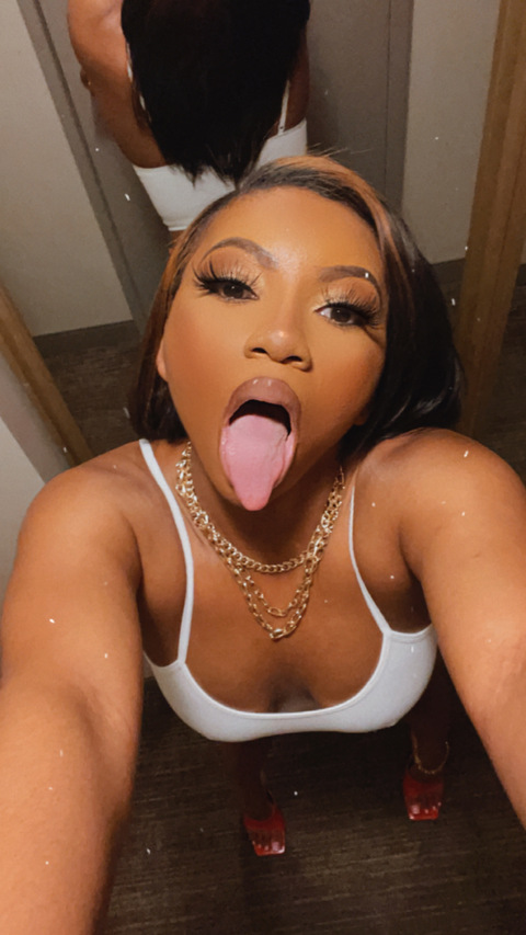 View cocainecoochie OnlyFans content for free 

 picture 2