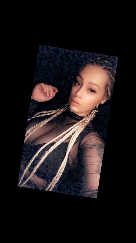 View coco_crvy OnlyFans videos and photos for free 

 picture 2