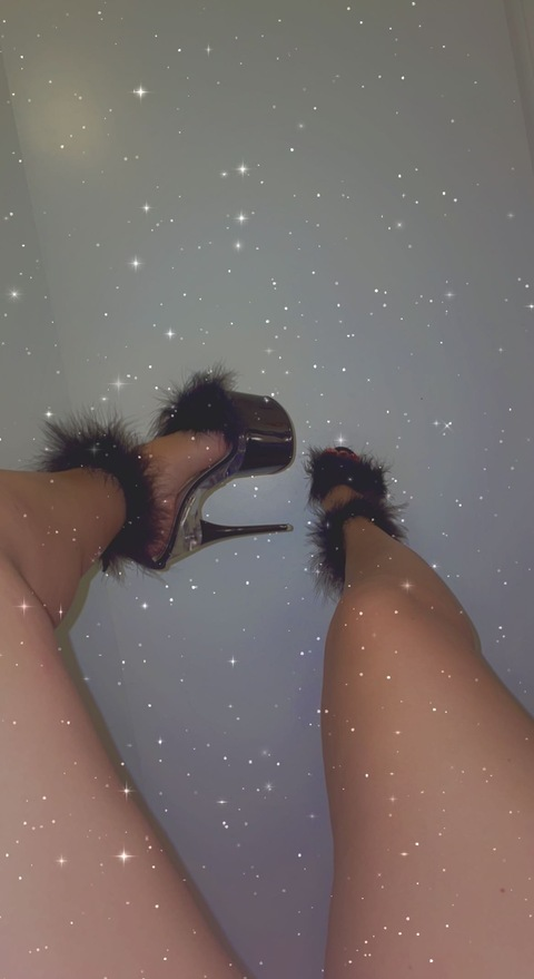 cocolaroca OnlyFans Leak (2 Photos and 1 Videos) 

 picture 2