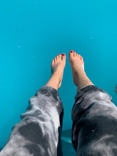 View Maggiesita (cocopafeet) OnlyFans 241 Photos and 71 Videos gallery 

 picture 2