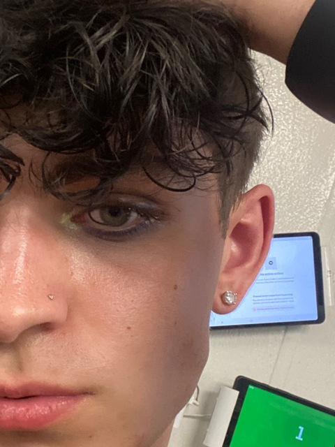 View codymilhoan OnlyFans content for free 

 picture 2