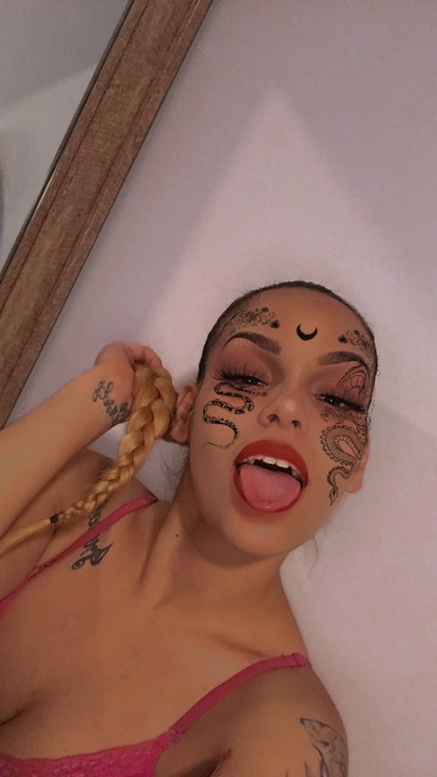 @cokewhite leaked Onlyfans gallery free 

 picture 2