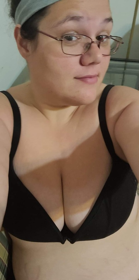 View Colleena Vanfossen (colleenarenee) OnlyFans 3 Photos and 0 Videos for free 

 picture 2
