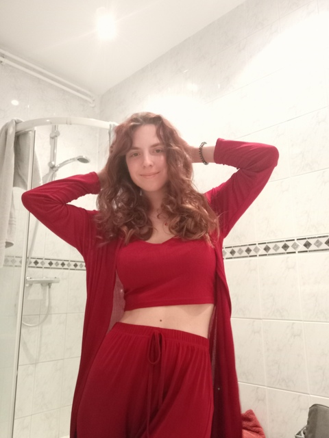 View commie_mom OnlyFans videos and photos for free 

 picture 2