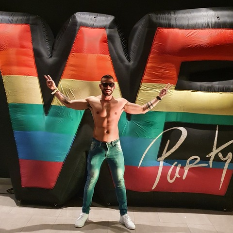 conmorbovzla (Carlos) OnlyFans Leaks 

 picture 2
