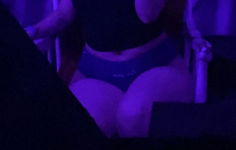 View mew (cootiequeen333) OnlyFans 21 Photos and 2 Videos for free 

 picture 2