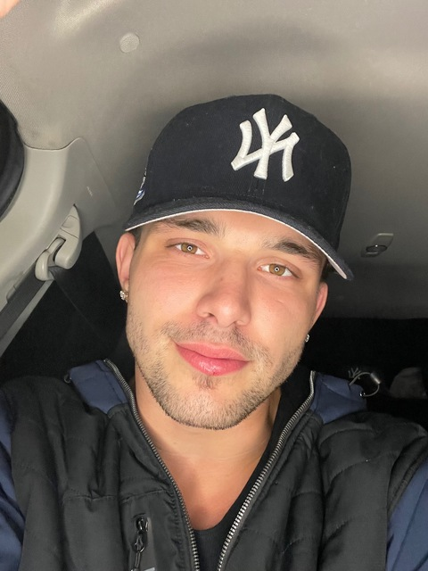 View corbin (corbin_muckel) OnlyFans 0 Photos and 0 Videos gallery 

 picture 2