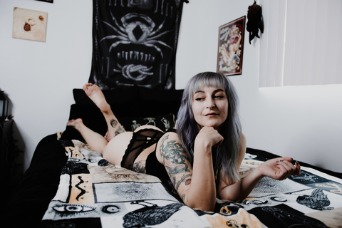 cordeilathefree (CordeliaTheFree) OnlyFans Leaked Videos and Pictures 

 picture 2