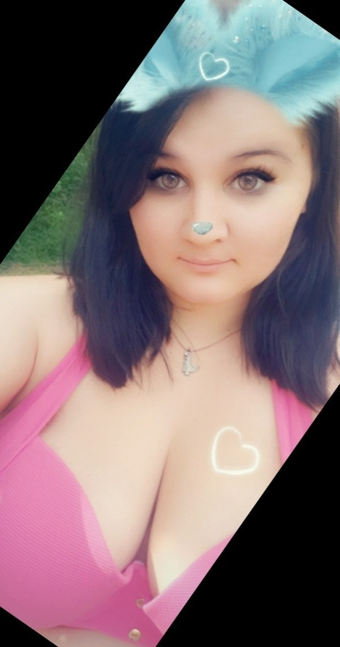 View Lilli (coryslilmonster) OnlyFans 18 Photos and 4 Videos for free 

 picture 2