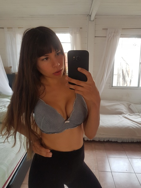 cosmosparadise OnlyFans Leaked (8 Photos and 2 Videos) 

 picture 2
