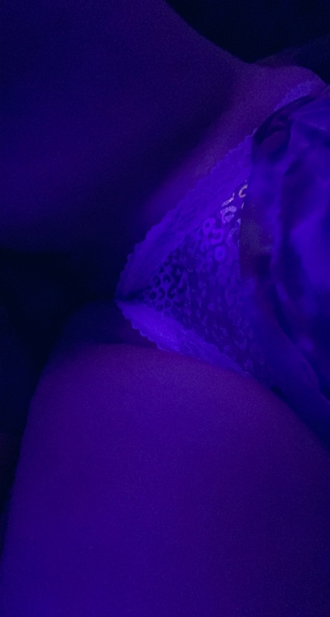 countrycutie1354 (Tan Legged Juliet) free OnlyFans content 

 picture 2