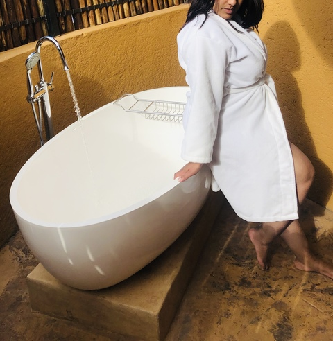 View courtneyfetish OnlyFans content for free 

 picture 2