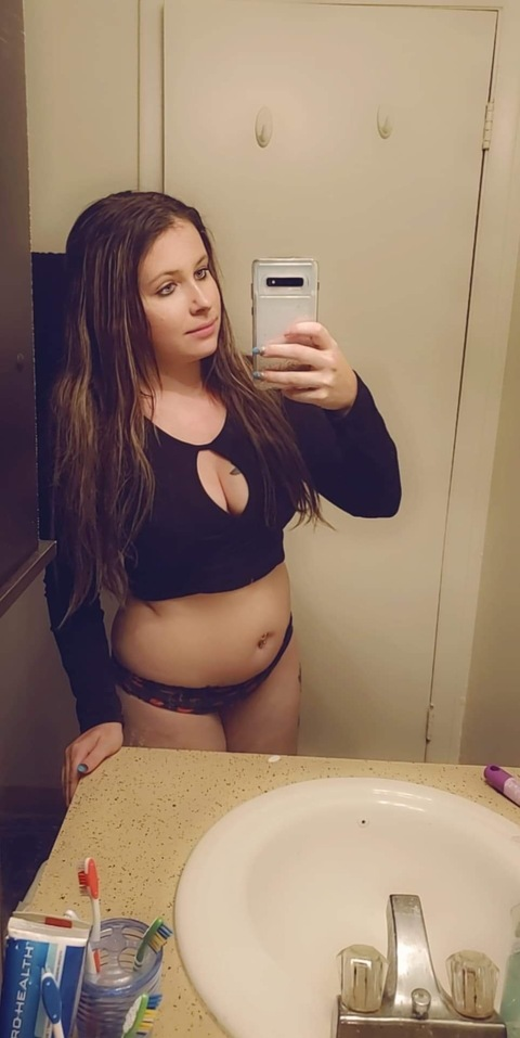 cowgirl32 (BootyLicious) OnlyFans Leaked Videos and Pictures 

 picture 2