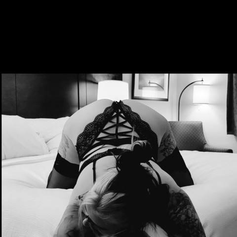 View craving_raven.rayne OnlyFans content for free 

 picture 2