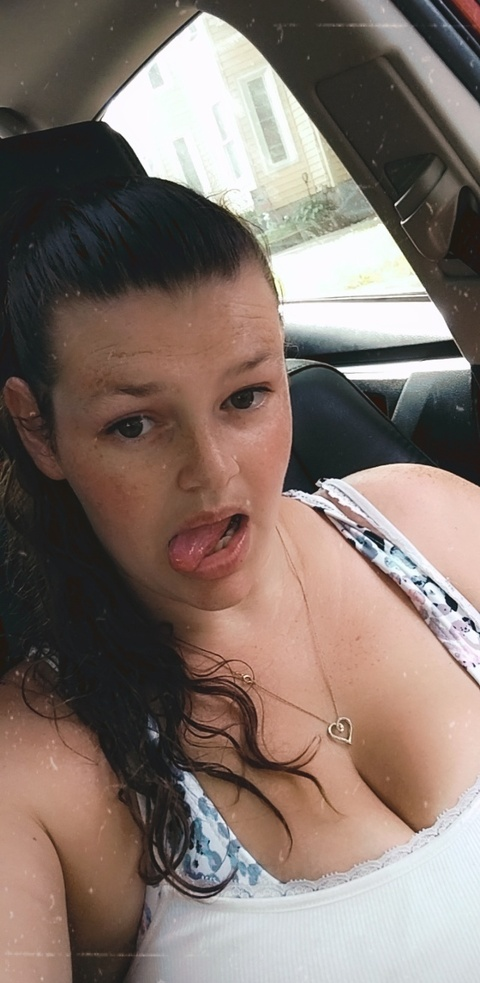 crazzymamma420 OnlyFans Leak 

 picture 2