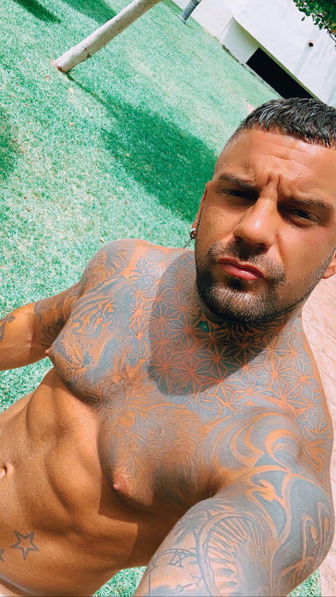 crisgarcia (Cris Garcia) OnlyFans Leaked Pictures and Videos 

 picture 2