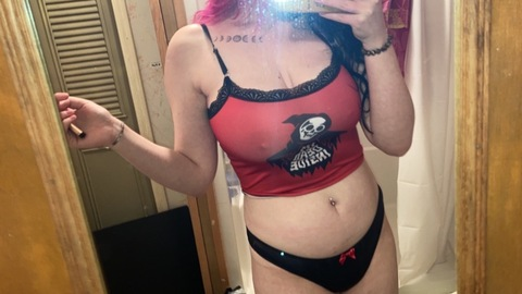 Onlyfans free crybabybrattt 

 picture 2