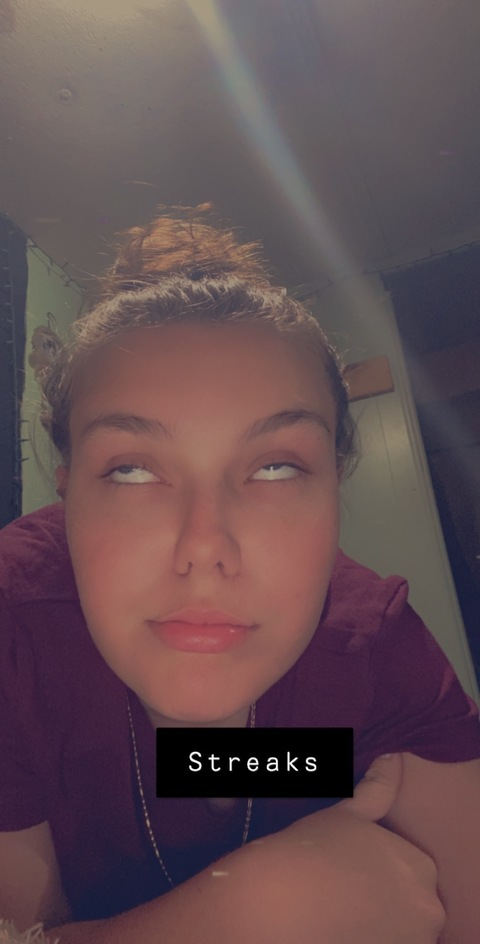 crystallh OnlyFans Leaked 

 picture 2