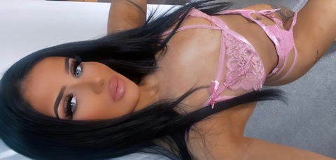 crystalmfc (Crystal) OnlyFans Leaked Pictures & Videos 

 picture 2