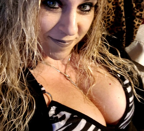 @crystalsfun leaked Onlyfans gallery free 

 picture 2