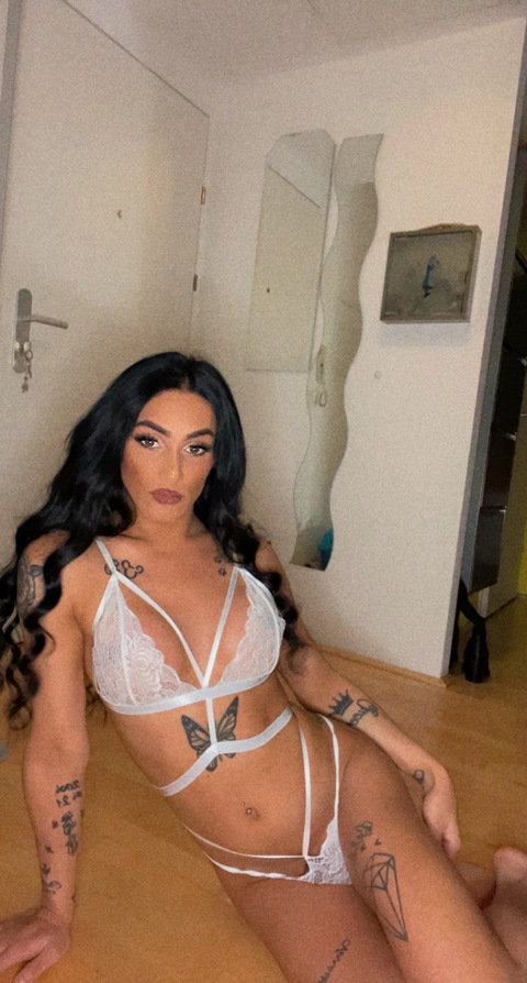 Onlyfans leaks csikos18 

 picture 2