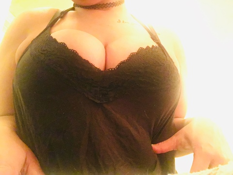 curlyheadedhinata OnlyFans Leaks (36 Photos and 34 Videos) 

 picture 2