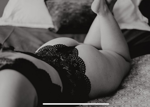 curvesfromjessica OnlyFans Leaked Photos and Videos 

 picture 2