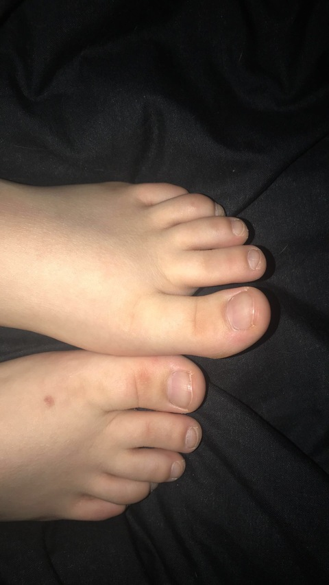 curvybisexual OnlyFans Leak (32 Photos and 2 Videos) 

 picture 2