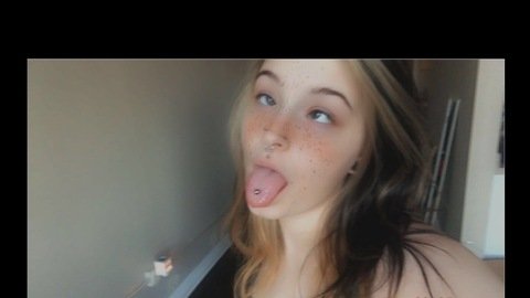 curvyclover OnlyFans Leak (50 Photos and 4 Videos) 

 picture 2