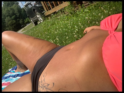 Onlyfans leak curvycougar69 

 picture 2