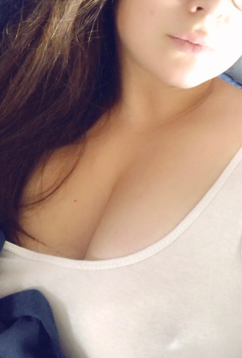 View curvygirlnaked OnlyFans content for free 

 picture 2