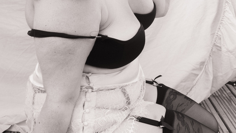 curvygirlthin (CharliUndressed) OnlyFans content 

 picture 2