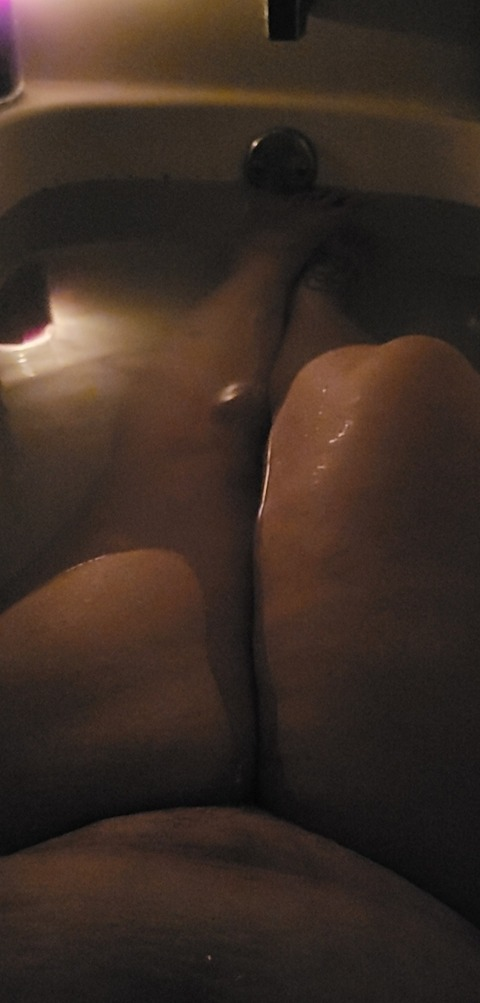 View Val (curvymomma2517) OnlyFans 98 Photos and 30 Videos leaks 

 picture 2