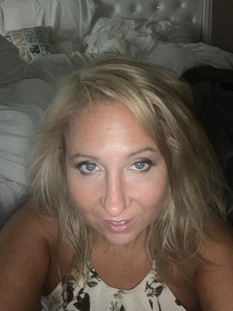curvysecretary69 OnlyFans Leak 

 picture 2