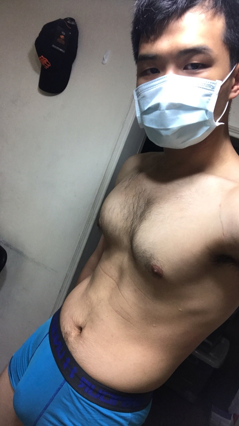 View cuteboth184154 (阿瀚) OnlyFans 0 Photos and 0 Videos for free 

 picture 2