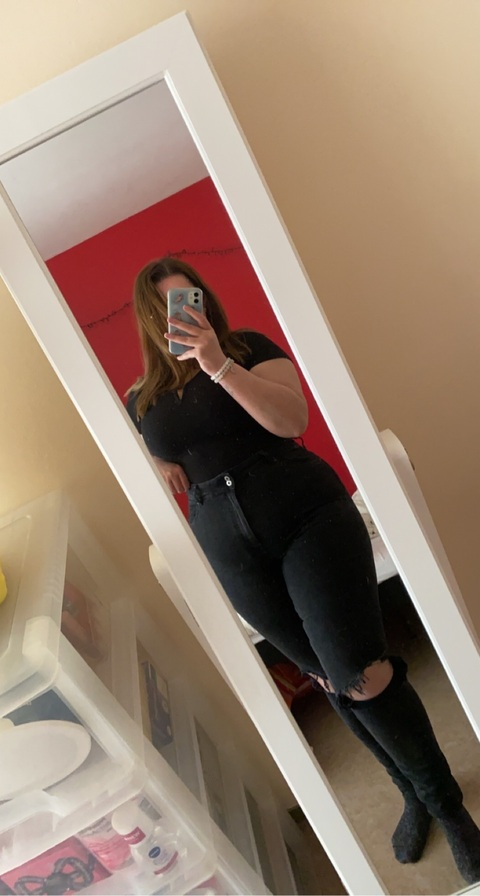 Onlyfans free content cvllo_loredana 

 picture 2