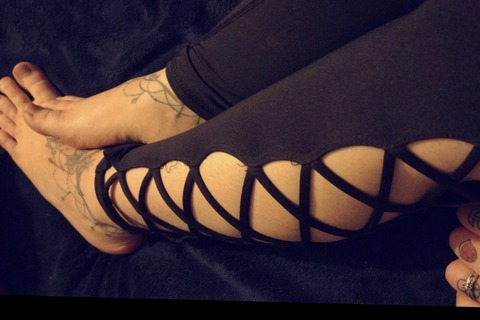 Onlyfans free content cxkristencx 

 picture 2