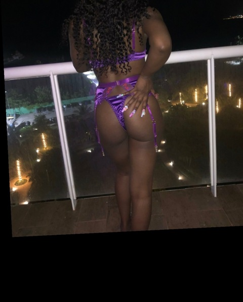 cyanyidevip OnlyFans Leaks 

 picture 2