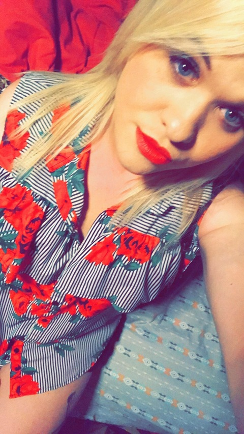 View MsValentine (cybervalentine) OnlyFans 18 Photos and 2 Videos leaks 

 picture 2