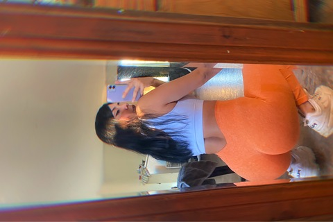 cyndijayne OnlyFans Leaked 

 picture 2