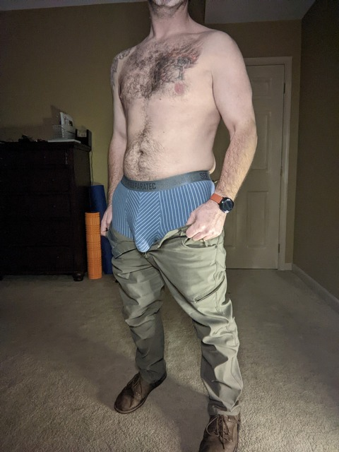 View dadbodintransition (Dad Bod In Transition (DBiT)) OnlyFans 1920 Photos and 652 Videos gallery 

 picture 2