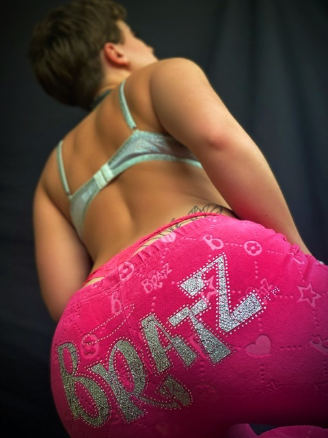daddy.dasha.paid OnlyFans Leaked (148 Photos and 77 Videos) 

 picture 2