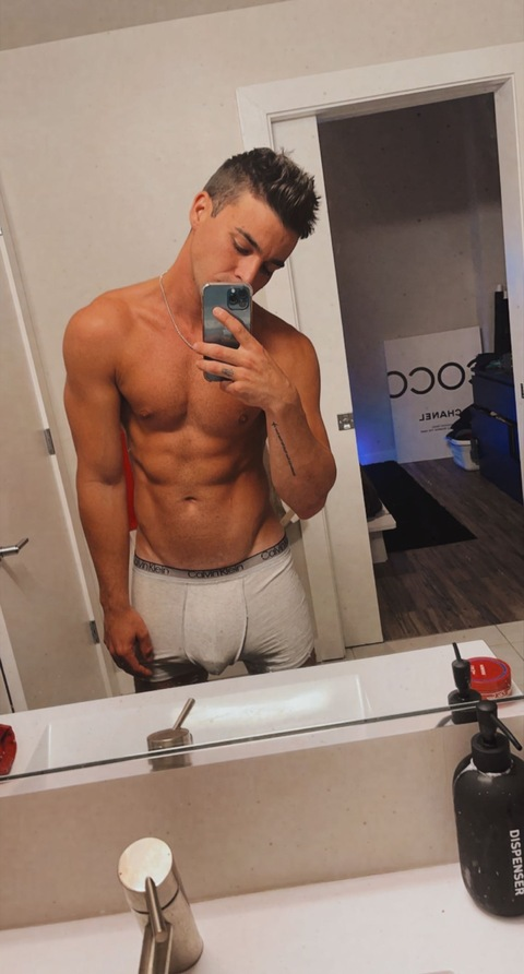 Onlyfans free daddy191 

 picture 2